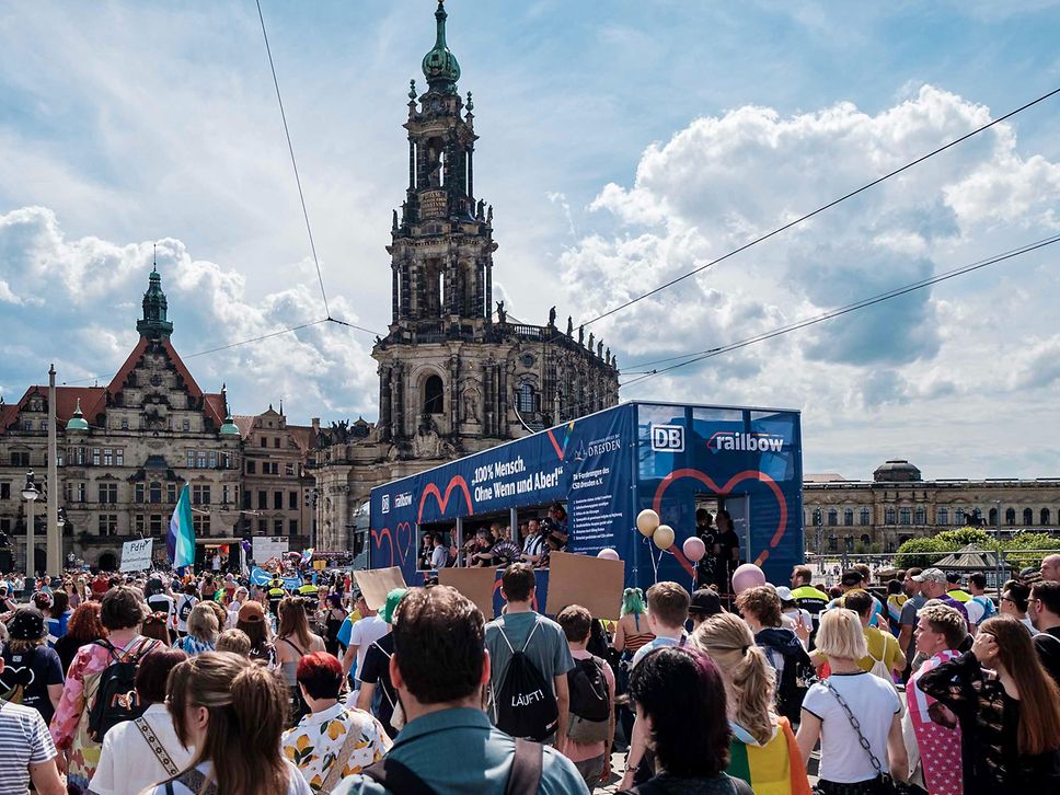 railbow beim CSD Dresden 2026